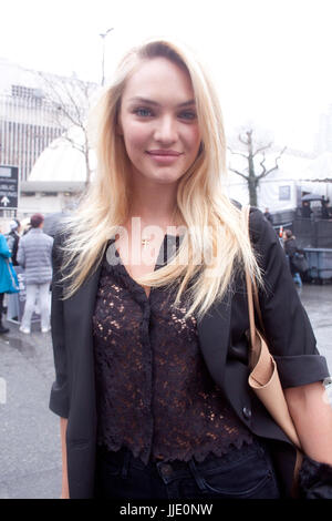 Maquillage professionnel beauty portrait de mannequin Candice Swanepoel lors de la Fashion Week de New York Banque D'Images