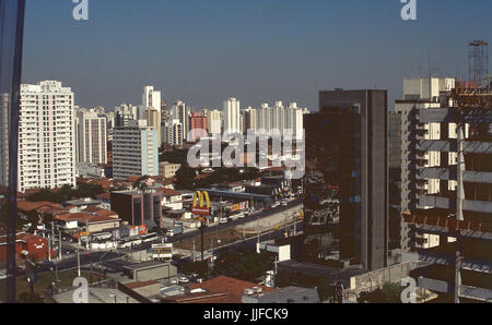 Vista, Avenida Presidente Juscelino Kubistchek, São Paulo, Brésil 1995 Banque D'Images