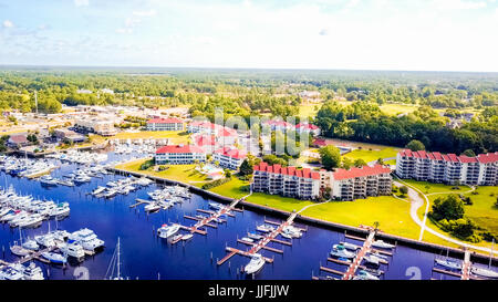 Vue aérienne de l'Intercoastal marina en Caroline du Sud. Banque D'Images