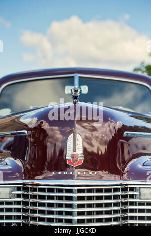 1941 Cadillac avant. UK. Classic vintage American car Banque D'Images