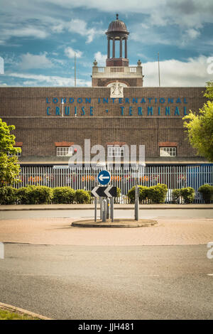 Terminal de croisière de Tilbury sur la Tamise, Tilbury, Essex, Royaume-Uni Banque D'Images