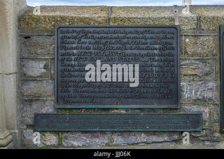 Les 'pères fondateurs' plaque commémorative sur le mur à côté du Mayflower Steps à Plymouth, Devon - Angleterre. Banque D'Images