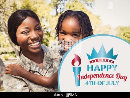 Smiling mother and daughter pour le 4 juillet Banque D'Images