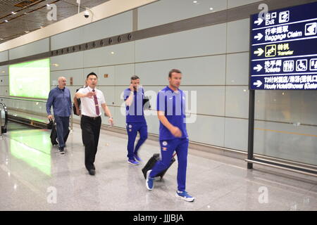De Pékin, Pékin, Chine. 19 juillet, 2017. Beijing, Chine - 19 juillet 2017 : (usage éditorial uniquement. Chine OUT) .Chelsea joueurs arrivent à Beijing, 19 juillet 2017. Chelsea sera en concurrence avec Arsenal, à Londres Derby à Beijing National Stadium le 22 juillet 2017. Crédit : SIPA Asie/ZUMA/Alamy Fil Live News Banque D'Images