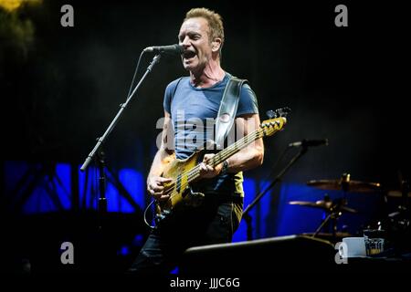 Locarno, Suisse 19 juillet Sting exécute live au Moon&Stars Festival 2017 Credit : Roberto Finizio/Alamy Live News Banque D'Images