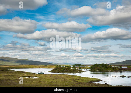Lochan na h-Achlaise, lac près de Glen Coe. L'Ecosse Banque D'Images