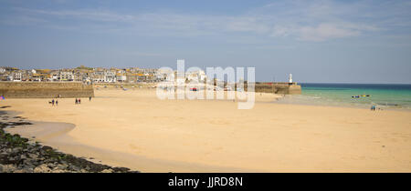 St Ives Harbour Banque D'Images