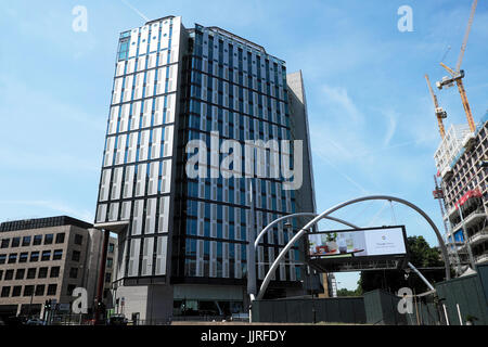 Usine en col blanc nouveau bâtiment conçu par l'ahmm au rond-point de la Vieille Rue de l'Est à Shoreditch Londres EC1Y UK KATHY DEWITT Banque D'Images