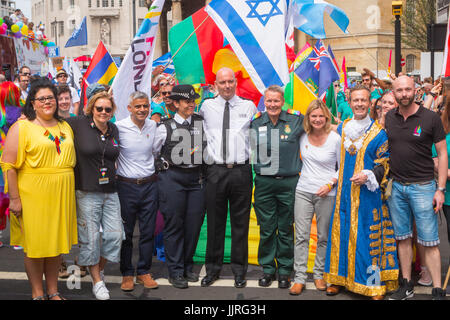 Maire de Londres à la fierté à Londres 2017 - Ouverture de la parade Banque D'Images