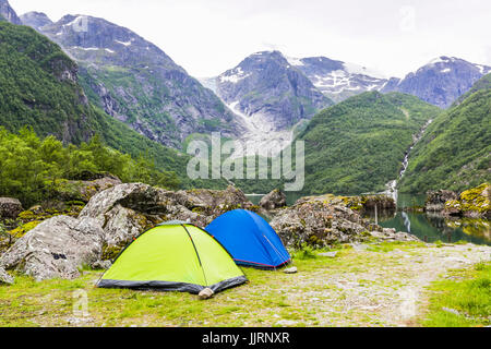 Bondhus lake. Le parc national de Folgefonna. La Norvège. Banque D'Images