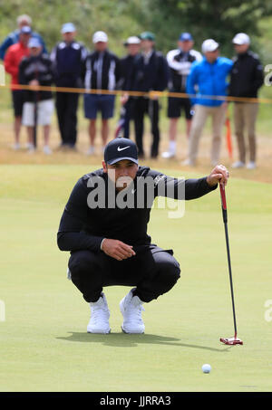 Le Jason Day d'Australie se donne sur le 4ème green lors du premier jour du Championnat d'Open 2017 au Royal Birkdale Golf Club, Southport.APPUYEZ SUR ASSOCIATION photo.Date de la photo: Jeudi 20 juillet 2017.Voir PA Story Golf Open.Le crédit photo devrait se lire comme suit : Peter Byrne/PA Wire.RESTRICTIONS : usage éditorial uniquement.Aucune utilisation commerciale.Utilisation d'images fixes uniquement.Le logo Open Championship et un lien clair vers le site Web Open (TheOpen.com) à inclure dans la publication du site Web.Pour plus d'informations, appelez le +44 (0)1158 447447. Banque D'Images