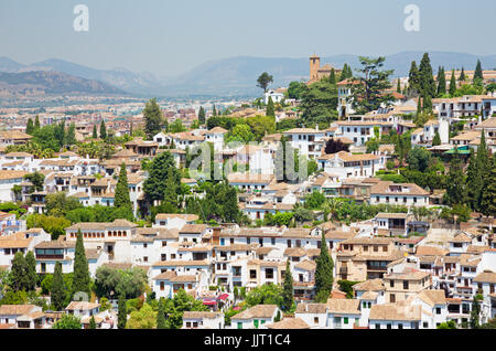 Granada - l'apparence de l'Albayzin district de palais de l'Alhambra. Banque D'Images