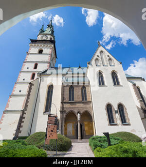 Kremnica - l'église Sainte Catherine d'Alexandrie. Banque D'Images