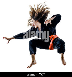 Un caucasian woman practicing arts martiaux Pencak Silat dans studio isolé sur fond blanc Banque D'Images