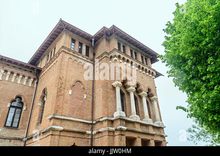 Bucarest, Roumanie - 30 avril 2017 : le Palais Mogosoaia près de Bucarest, Roumanie, détails extérieurs. Construire par Constantin Brancoveanu. Banque D'Images