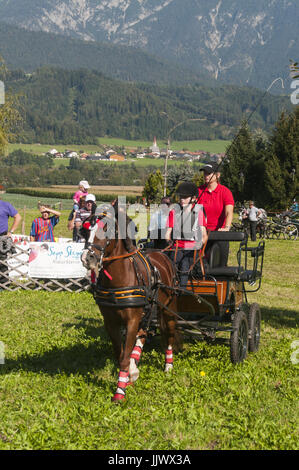 Autriche, Tyrol, Hall in Tirol, la calèche Banque D'Images