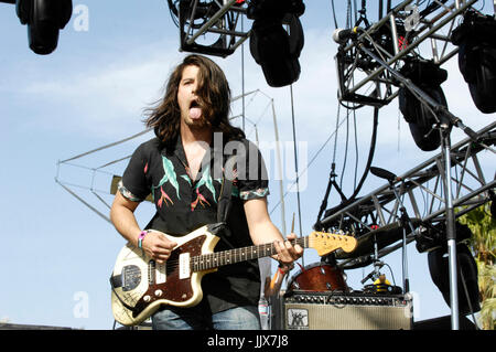 Matthew Vasquez Delta Spirit interprète 2011 Coachella Music Festival Mars 16,2011 Indio. Banque D'Images