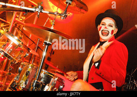 Adrian young aucun doute guitar center drum-off Henry fonda theatre los angeles, ca. Banque D'Images