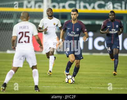 Detroit, Michigan, USA. 19 juillet, 2017. Javier Pastore (10) en action lors de la Coupe des Champions internationaux entre les Roms et Paris Saint- Germain à Comerica Park à Detroit, Michigan. Paris Saint- Germain a remporté le match dans une fusillade. Crédit : Scott Hasse/ZUMA/Alamy Fil Live News Banque D'Images