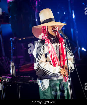 Las Vegas, NV, USA. 20 juillet, 2017. ***Couverture maison*** Erykah Badu effectue au Brooklyn Bowl à Las Vegas, NV le 20 juillet 2017. Crédit : Erik Kabik Photography/media/Alamy Punch Live News Banque D'Images