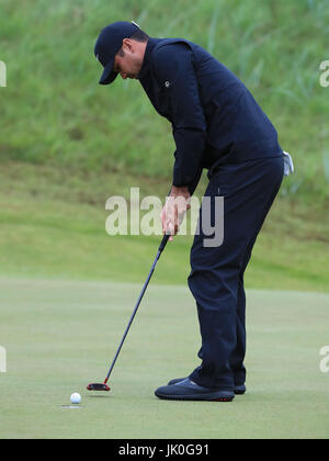 Jason l'Australie sur la 1ère journée putts green au cours de la deuxième journée de l'Open Championship 2017 à Royal Birkdale Golf Club, Southport. Banque D'Images