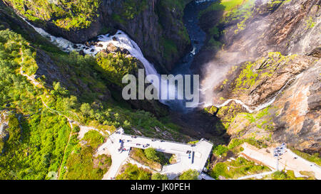 Voringsfossen Cascade. Hordaland, Norvège. Banque D'Images