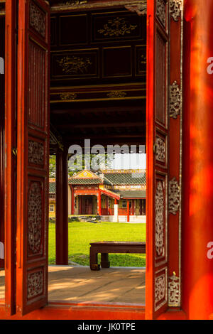 Porte dans la Citadelle - Hue, Vietnam - Mars 2017 Banque D'Images