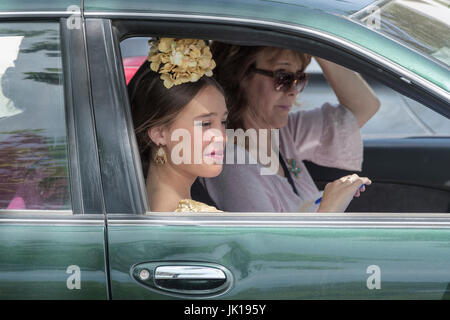 Feria de Séville, arrivant en voiture, Séville, Andalousie, Espagne, Banque D'Images