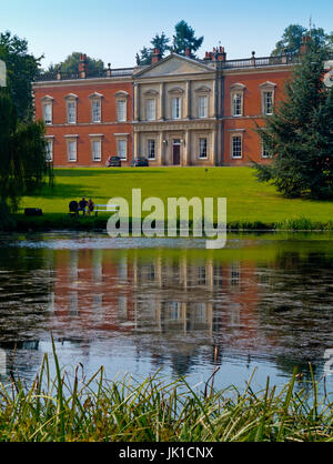 Staunton Harold Hall dans le Leicestershire Angleterre Royaume-uni un dix-huitième siècle. Banque D'Images