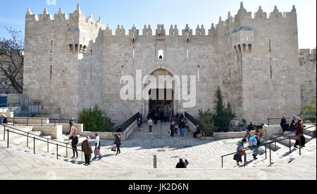 Jérusalem Israël l'entrée de la Porte de Damas o Lion Gate dans la vieille ville Banque D'Images