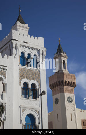 La Tunisie, la Côte Centrale de Tunisie, Sfax, Place de la République et l'hôtel de ville Banque D'Images