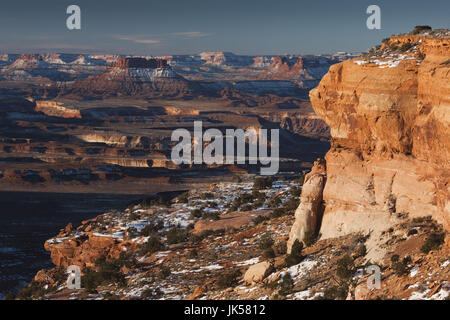 USA, Utah, Moab, Canyonlands National Park, Buck Canyon Overlook, hiver Banque D'Images