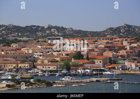 Italie, Sardaigne, Nord de la Sardaigne, Palau, vue de la ville Harbour Banque D'Images