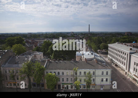 La Lettonie, Riga, Lettonie, sud-est Région de Latgale, la vallée de la rivière Daugava, Daugavpils, élevée au-dessus de la ville, rue matin Rigas Iela Banque D'Images