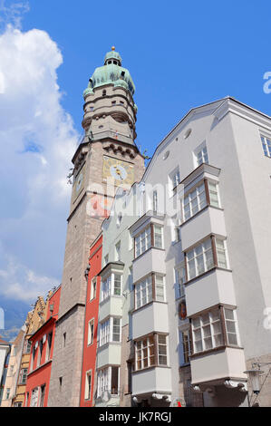 Tour de la ville, vieille ville, Innsbruck, Autriche | Stadtturm, Altstadt, Innsbruck, Tirol, Österreich Banque D'Images