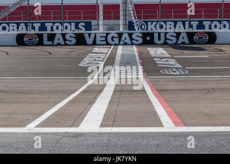 Las Vegas - Circa Juillet 2017 : Départ Ligne d'arrivée à Las Vegas Motor Speedway. Les hôtes LVMS et NASCAR NHRA événements, incluant le Pennzoil 400 III Banque D'Images