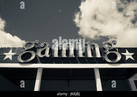 USA, Nevada, du Grand Bassin, Hawthorne, Joes Tavern, les jeux de Casino sign Banque D'Images