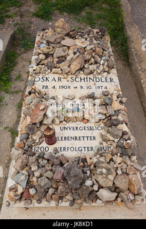 Israël, Jérusalem, Vieille Ville, Mt. Sion, tombe d'Oskar Schindler, Christian d'affaires qui savd la vie des Juifs pendant l'holocauste, 1939-1945 Banque D'Images