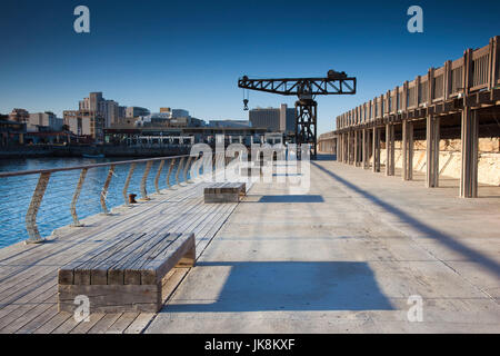 Israël, Tel Aviv, Vieux Port, port Namal, rénové abrite des boutiques et des cafés Banque D'Images