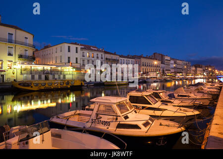 France, Languedoc-Roussillon, Hérault, Sète Ministère, du Vieux Port, au bord de l'aube Banque D'Images