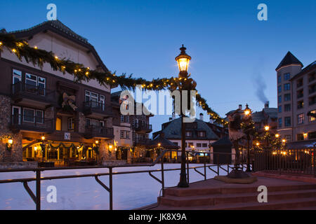 USA, Colorado, Beaver Creek, Beaver Creek Station de Ski, patinoire, Dawn Banque D'Images