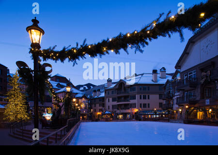 USA, Colorado, Beaver Creek, Beaver Creek Station de Ski, patinoire, Dawn Banque D'Images