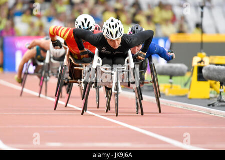 Les athlètes en fauteuil roulant T54 800m course en fauteuil roulant au monde Para Championnats mondiaux d'athlétisme dans le stade olympique de Londres, Londres, 2017. Banque D'Images