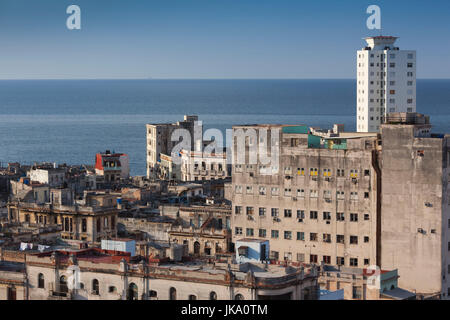 Cuba, La Havane, augmentation de la vue sur la ville, la fin de l'après-midi Banque D'Images