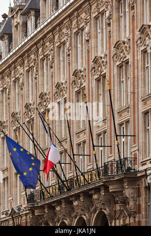 France, Nord-Pas de Calais, département du Nord, la Flandre française, Lille, Place du Théâtre, Vielle Bourse, ancien bâtiment de la bourse Banque D'Images