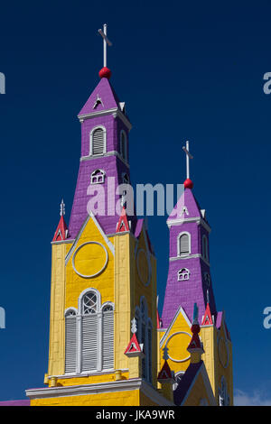 Le Chili, l'Ile de Chiloé, Castro, Eglise de San Francisco eglise, extérieur Banque D'Images