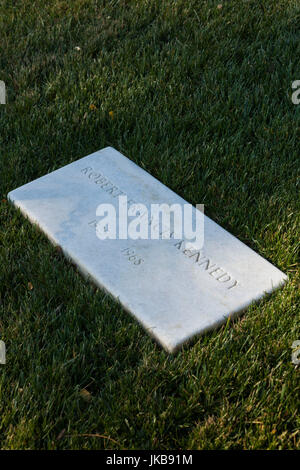 USA, Virginie, Arlington, Arlington National Cemetery, tombe de l'ancien sénateur Robert Kennedy Banque D'Images