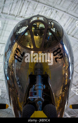 USA, Virginie, Herdon, National Air and Space Museum Steven F. Udvar-Hazy Center, musée de l'air, nous, WW2-era B-29 bomber, Enola Gay, a chuté de bombe atomique sur Hiroshima Banque D'Images