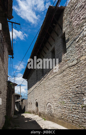 L'Albanie, Gjirokastra, ruines de l'ancienne maison de l'écrivain albanais Ismail Kadaré Banque D'Images