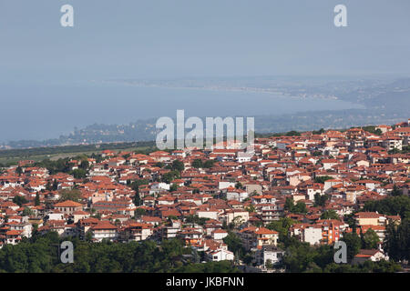 La Grèce, Macédoine Centrale, Région Litohoro, ville élevée vue depuis le mont Olympe Banque D'Images